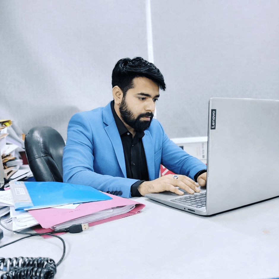 Photo of Abhishek Dubey, Indirect Tax (IDT) Head